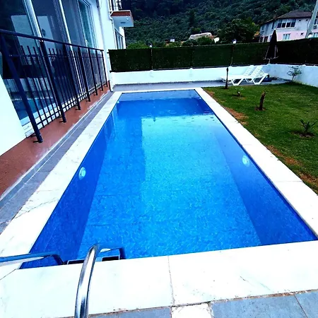 Florya オルタジャ